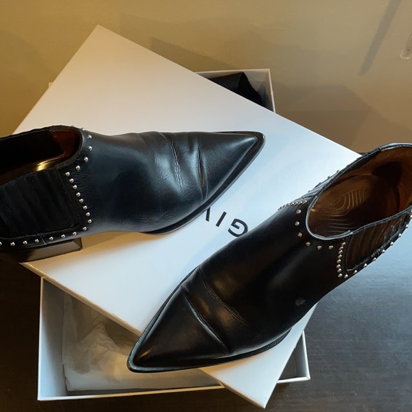 Givenchy short boot - Picture 9 of 9